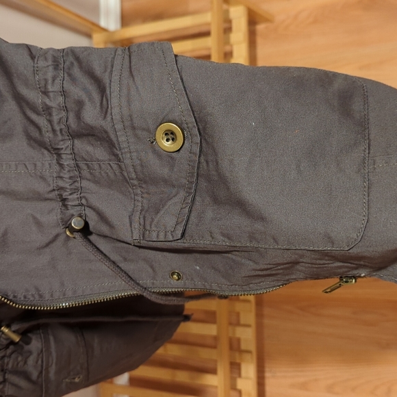 Fur lined vest - Picture 3 of 4